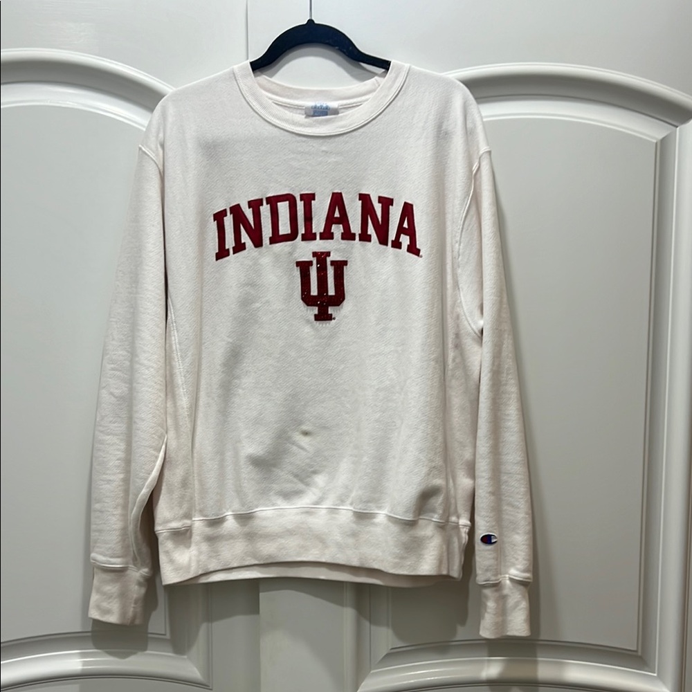 Indiana University Vintage sweatshirt. One of a kind bedazzled “IU”.
